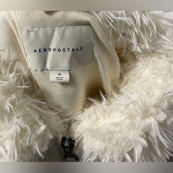 Aeropostale Faux Fur Bomber Jacket - Picture 4 of 4